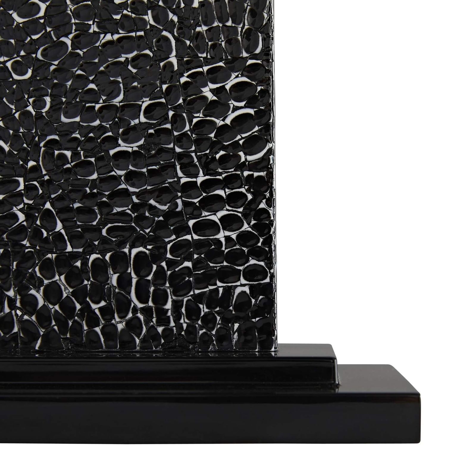 Arteriors Настольная лампа Raven 15071-217 от Arteriors — в интерьере