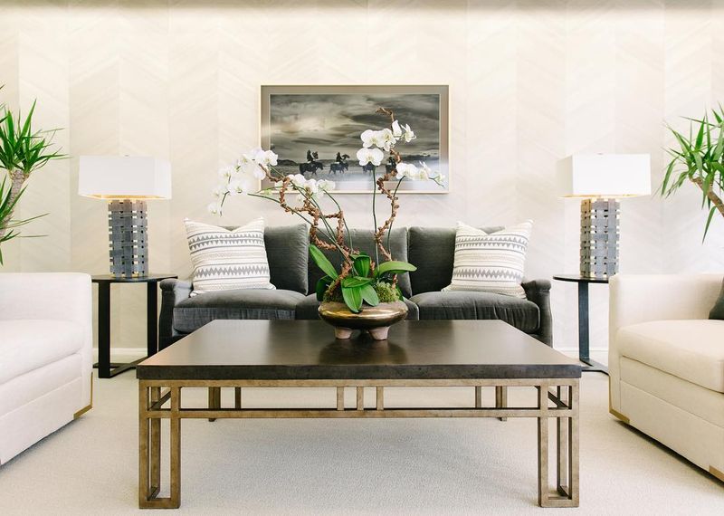 Arteriors Настольная лампа Elis DS12023-397 от Arteriors — в интерьере