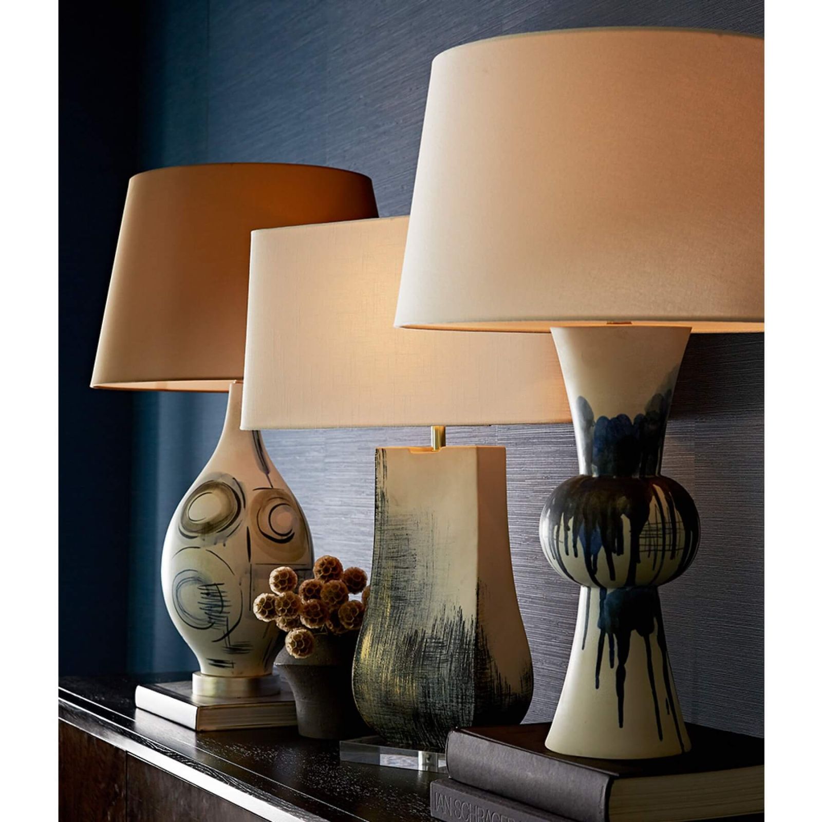 Arteriors Настольная лампа Sandro 11124-105 от Arteriors — в интерьере