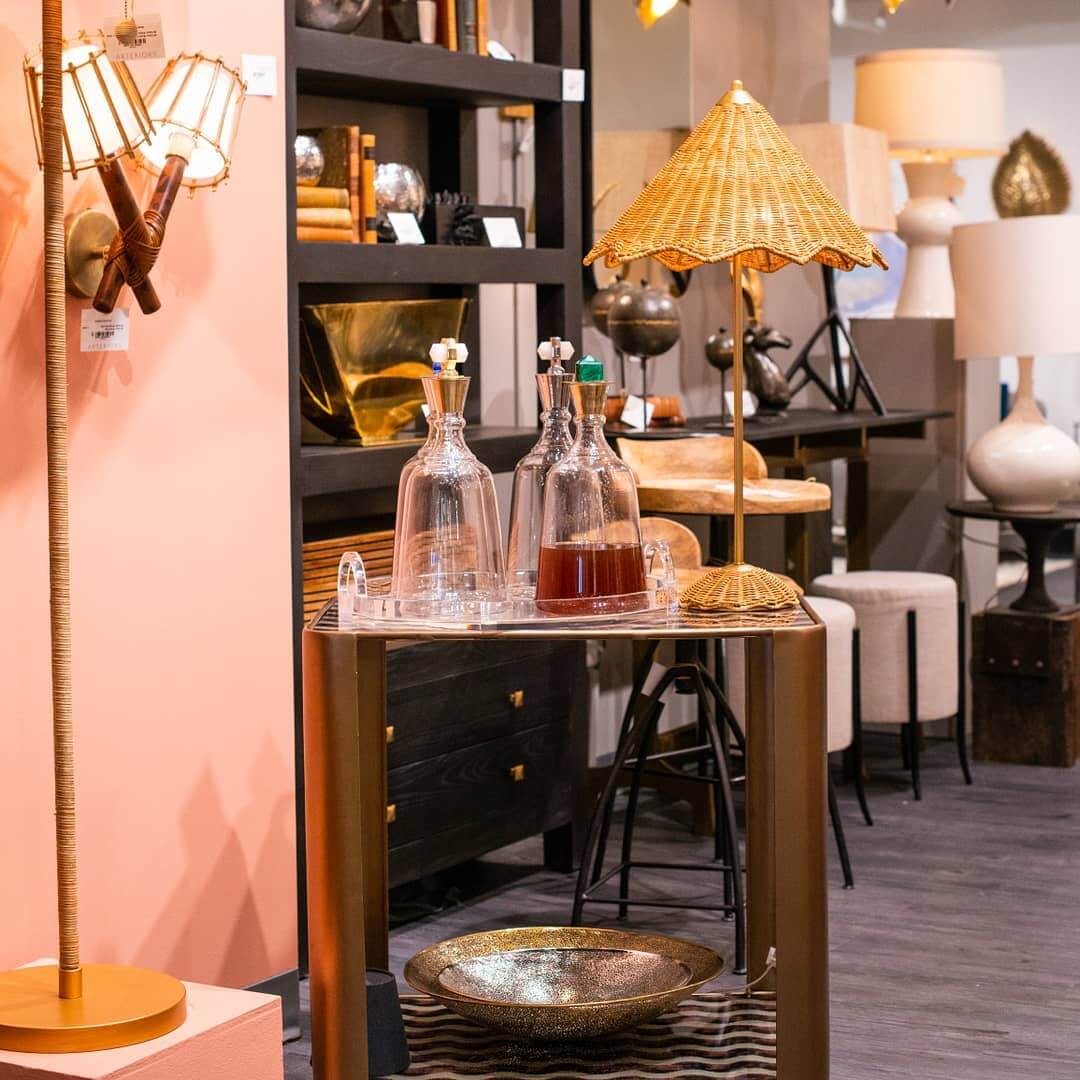 Arteriors Настольная лампа Parasol DC49018 от Arteriors — в интерьере