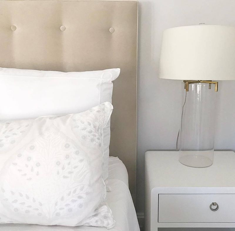 Arteriors Настольная лампа Dale 49716-768 от Arteriors — в интерьере