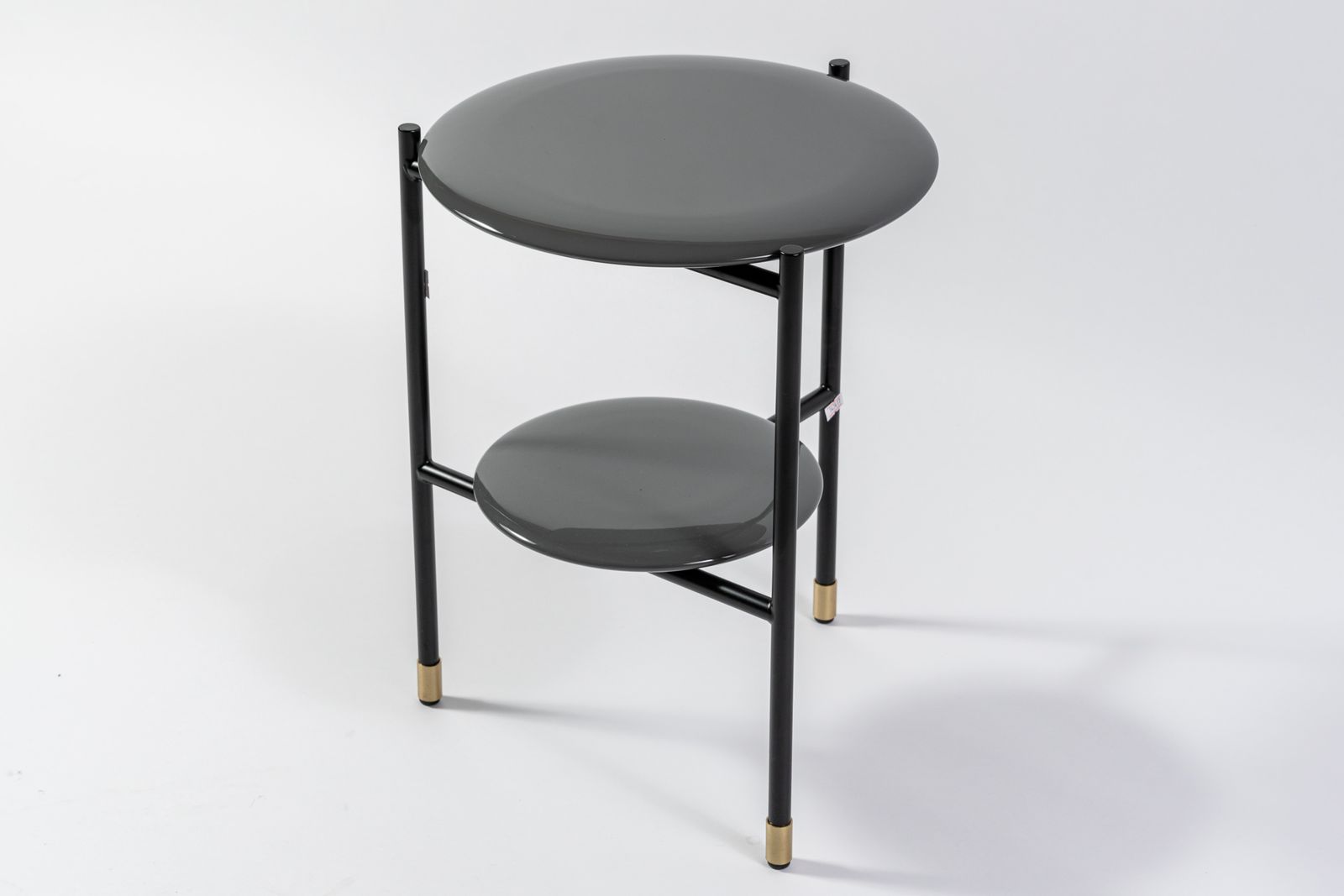 Meridiani Журнальный столик Adrian 35*35*h45 серый лак Elephant от Meridiani — в интерьере