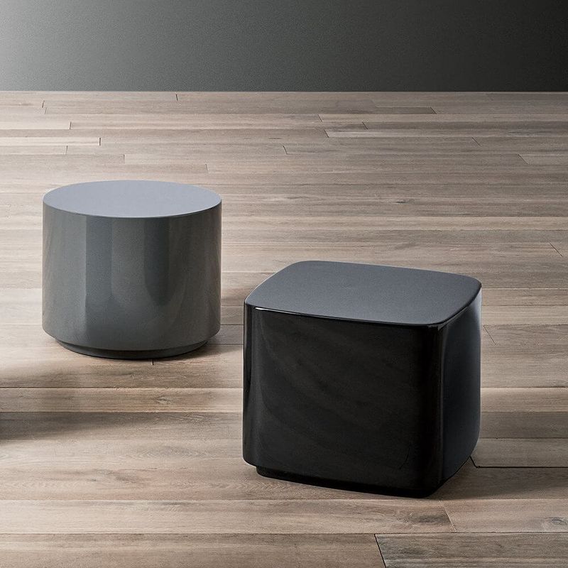Meridiani Пуф Bobo от Meridiani — в интерьере