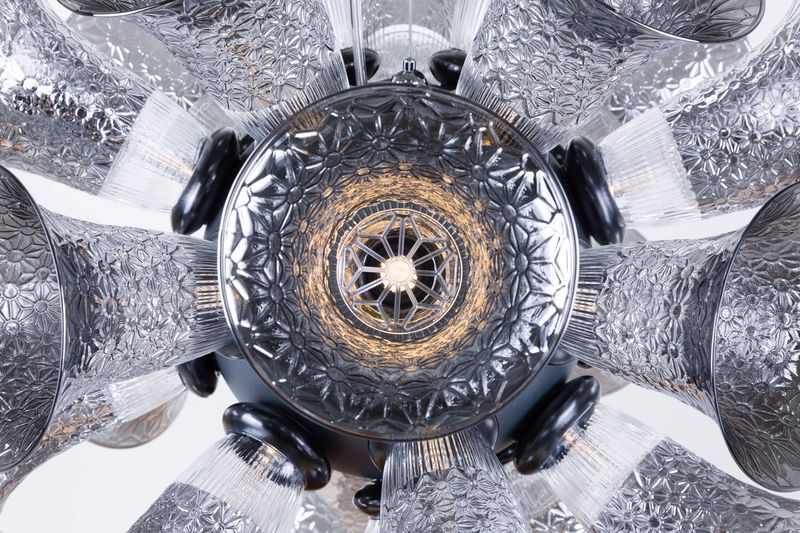 Moooi Подвесной светильник Chalice 24/48 Metallic Grey от Moooi — в интерьере