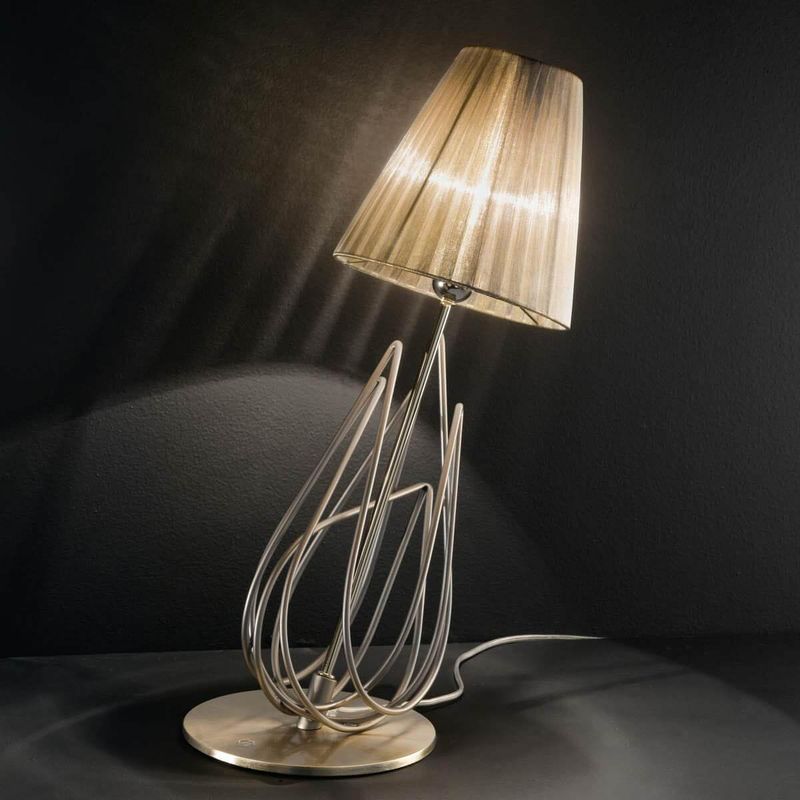 Italian Design Lighting (IDL) Настольная лампа Flame от Italian Design Lighting (IDL) — в интерьере