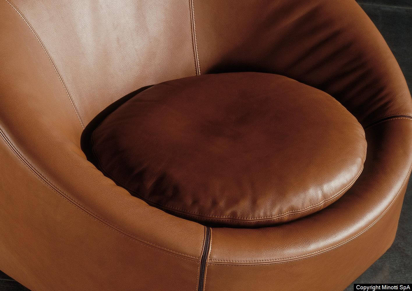 Minotti Кресло Capri Base от Minotti — в интерьере