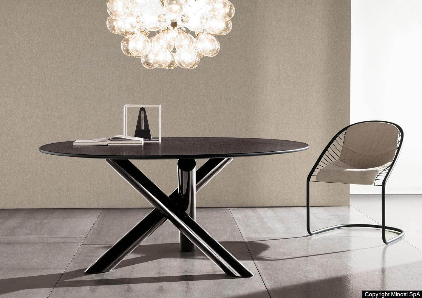 Minotti Стол Van Dyck от Minotti — в интерьере