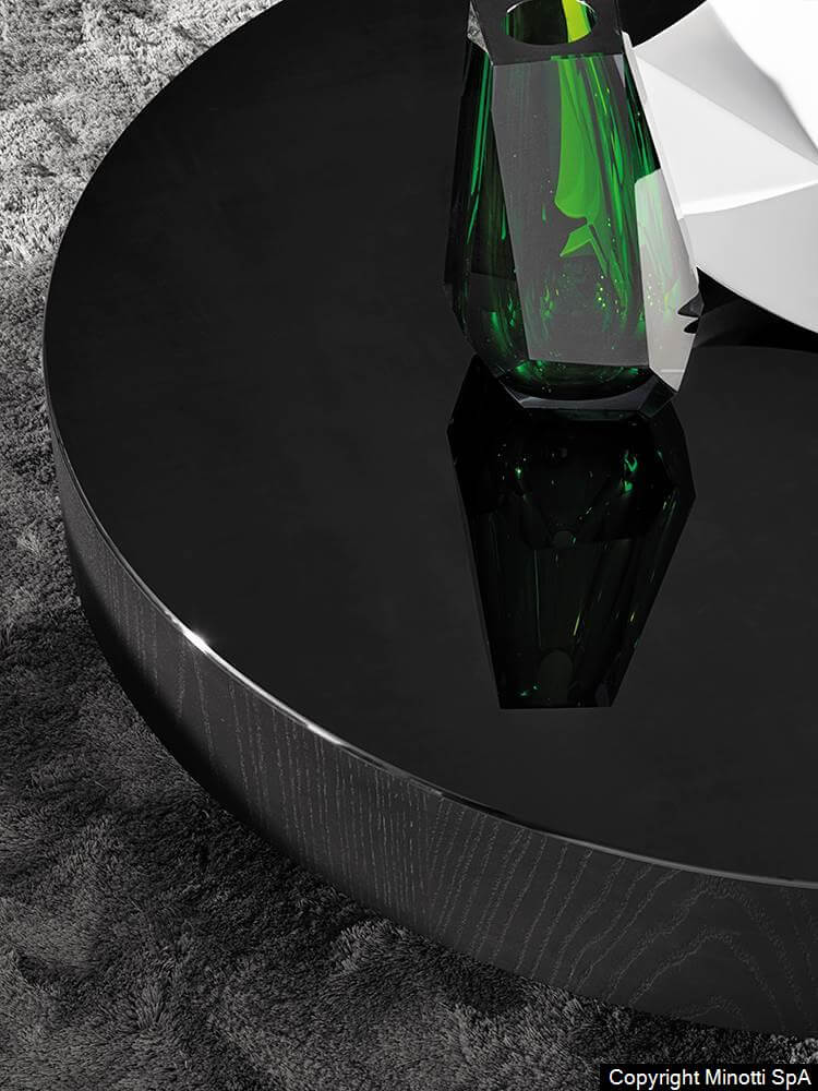 Minotti Журнальный столик Milton от Minotti — в интерьере