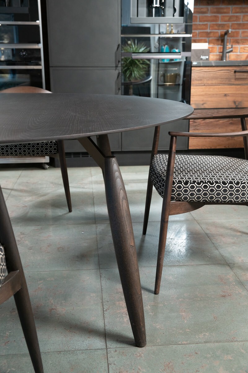 Flou Стул Tekton Coffee Brown Oak от Flou — в интерьере