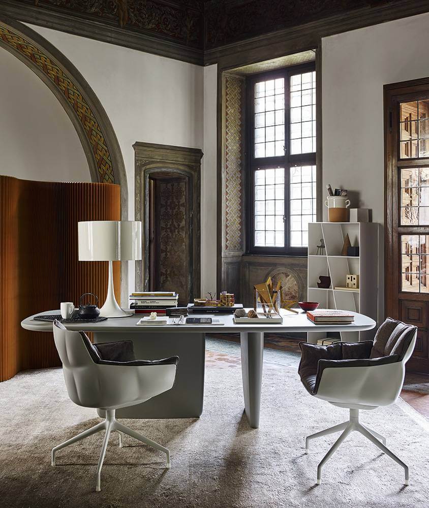 B&B Italia Стол Tobi-Ishi от B&B Italia — в интерьере