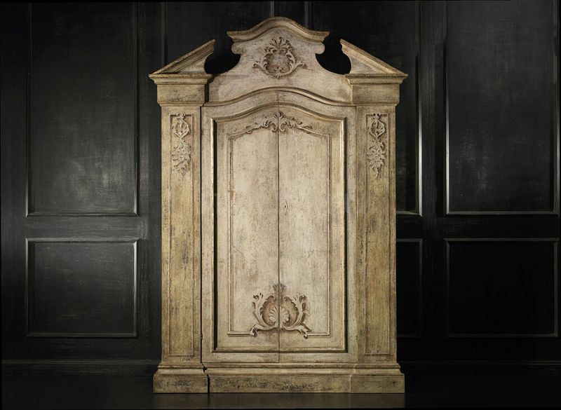 Vittorio Grifoni Шкаф Art. 2629 от Vittorio Grifoni — в интерьере
