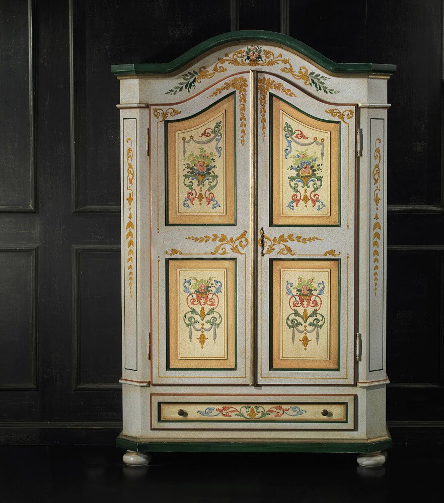 Vittorio Grifoni Шкаф Art. 2635 от Vittorio Grifoni — в интерьере