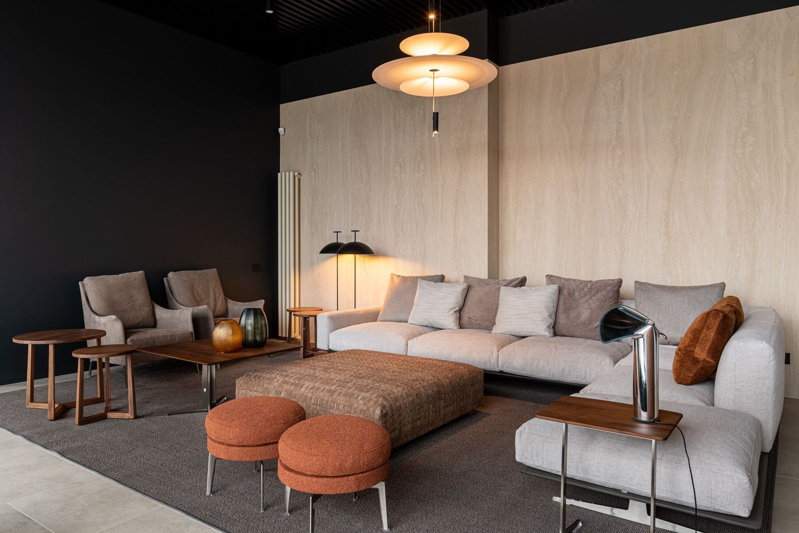 Vibia Люстра Flamingo 1530 Graphite от Vibia — в интерьере