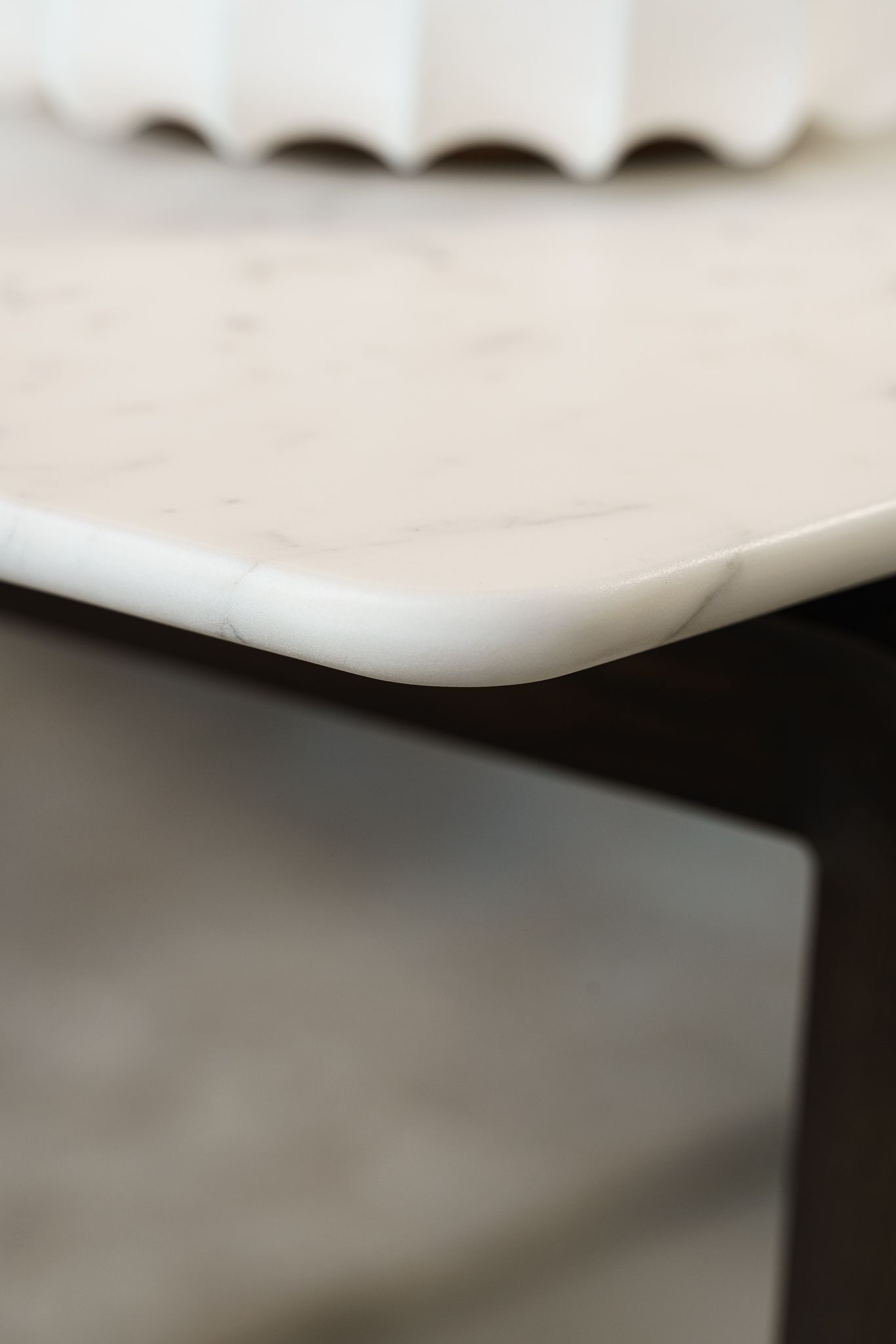 Poltrona Frau Консоль Fidelio Marble от Poltrona Frau — в интерьере