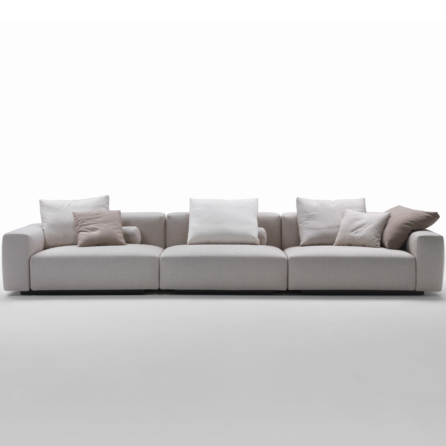Flexform Модульный диван Lario от Flexform — в интерьере