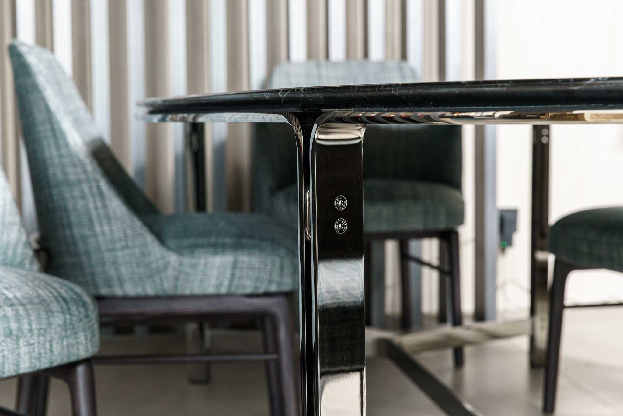 Flexform Стол Clarke от Flexform — в интерьере