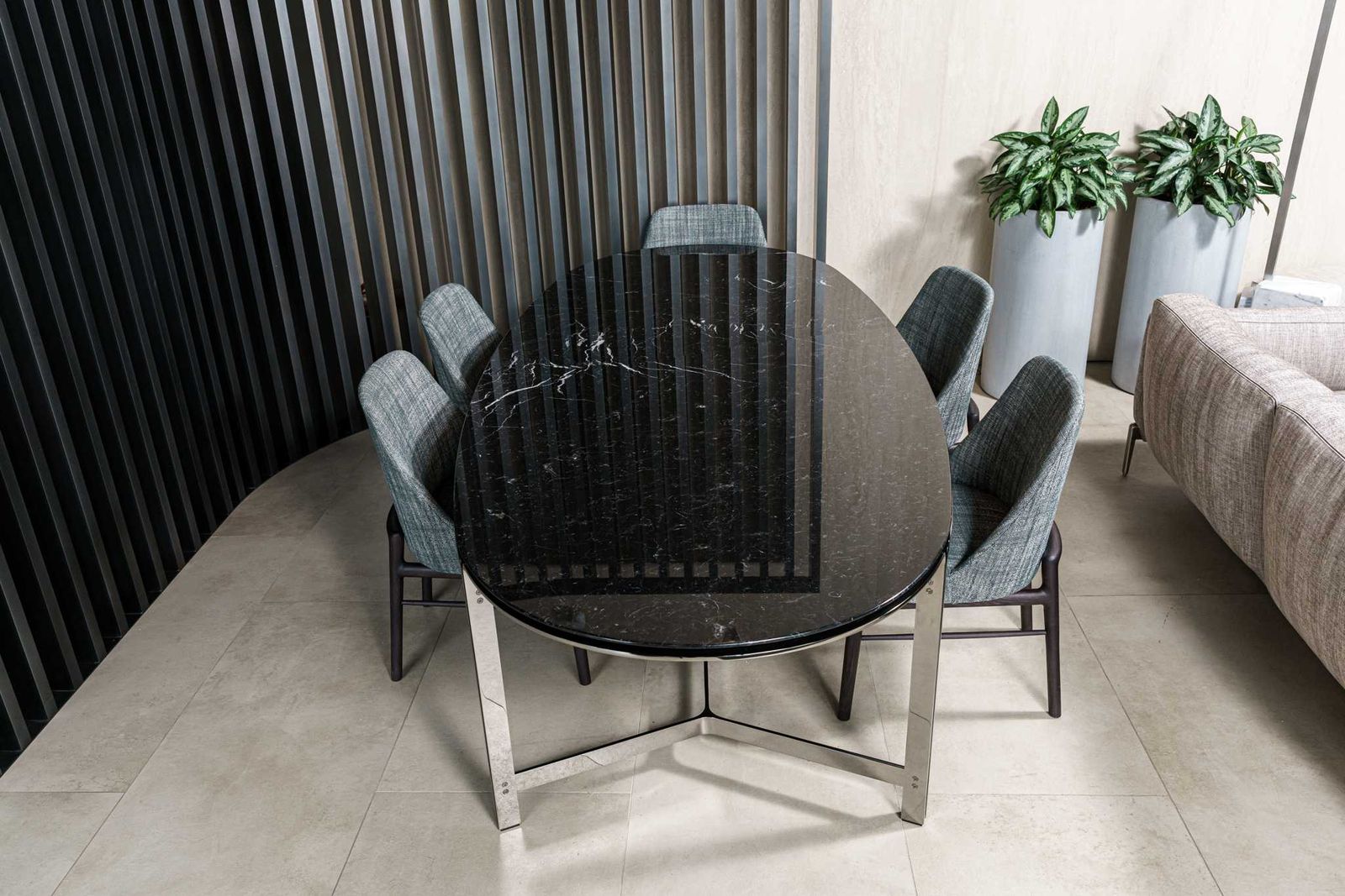 Flexform Стол Clarke от Flexform — в интерьере