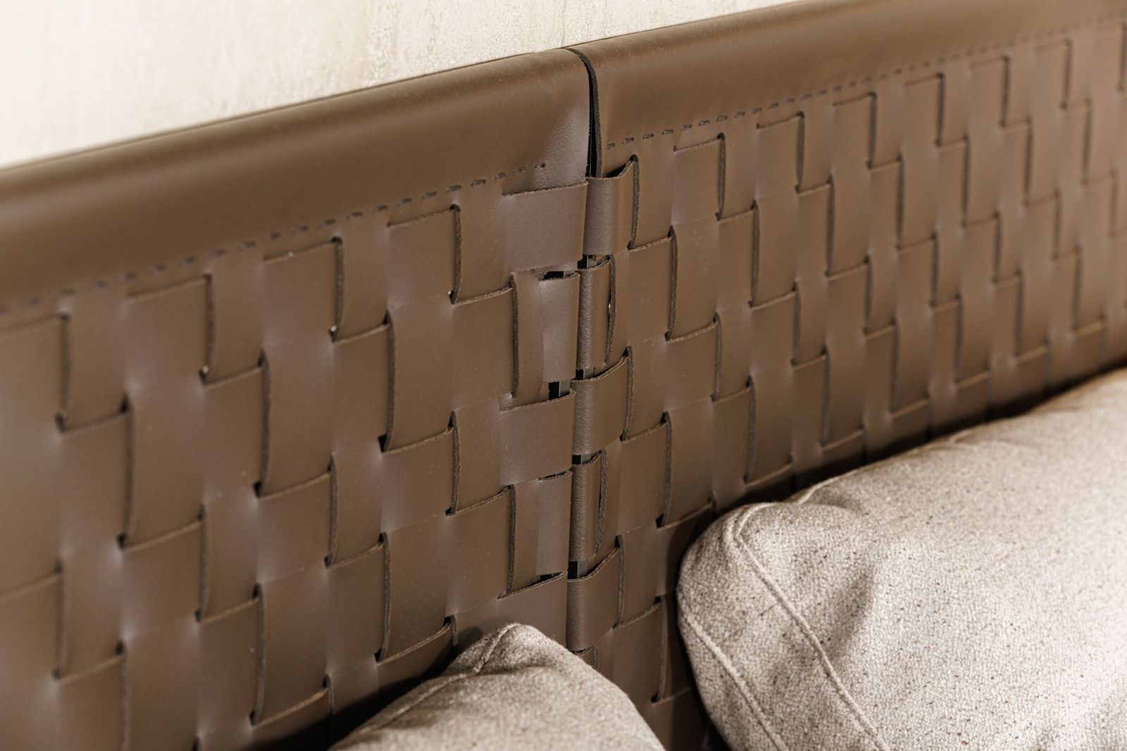 Flexform Кровать Cestone от Flexform — в интерьере