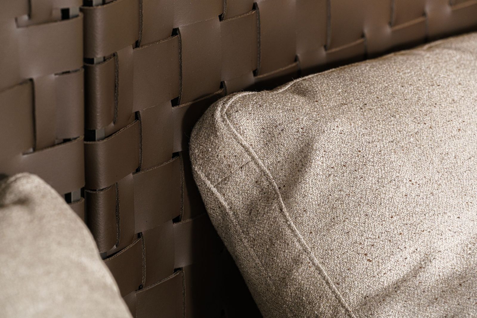 Flexform Кровать Cestone от Flexform — в интерьере
