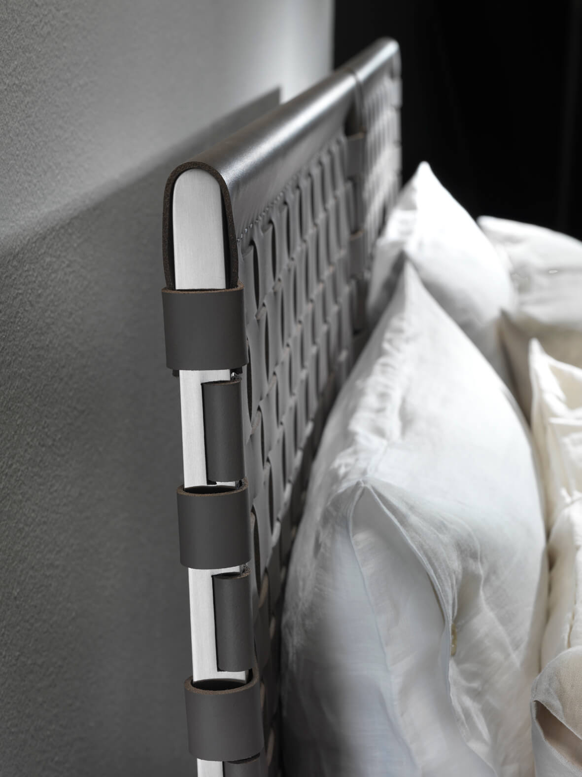 Flexform Кровать Cestone от Flexform — в интерьере