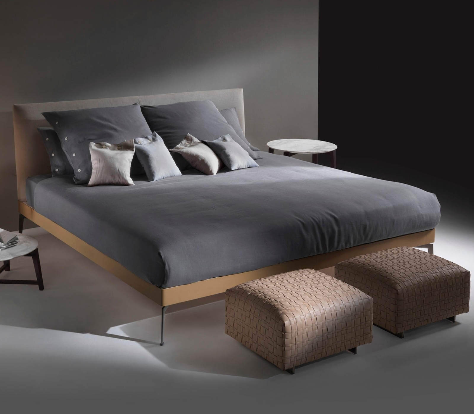 Flexform Кровать Feel Good от Flexform — в интерьере