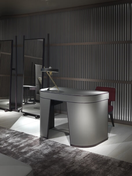 Flexform Письменный стол Amos от Flexform — в интерьере