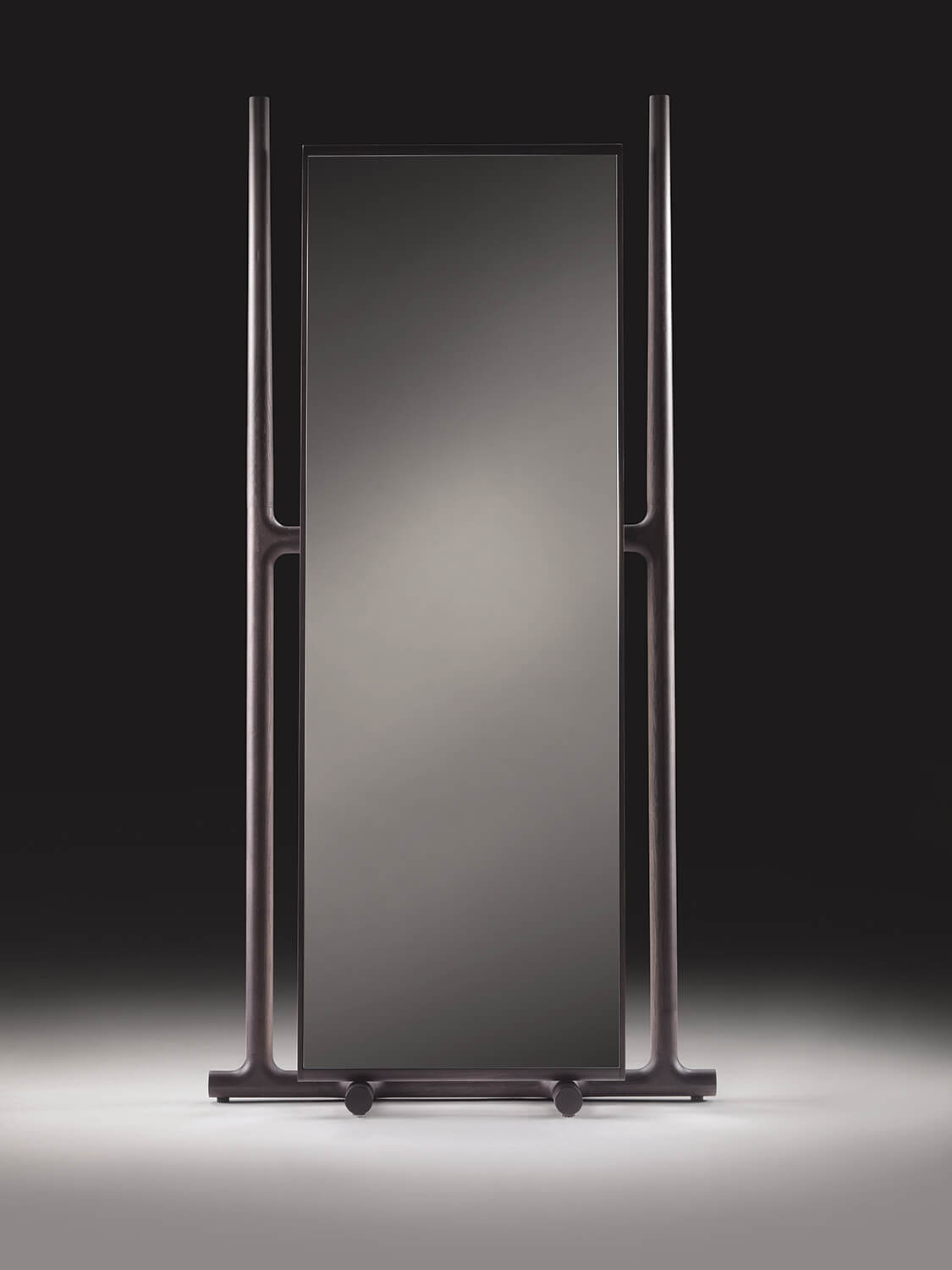 Flexform Зеркало Icaro от Flexform — в интерьере
