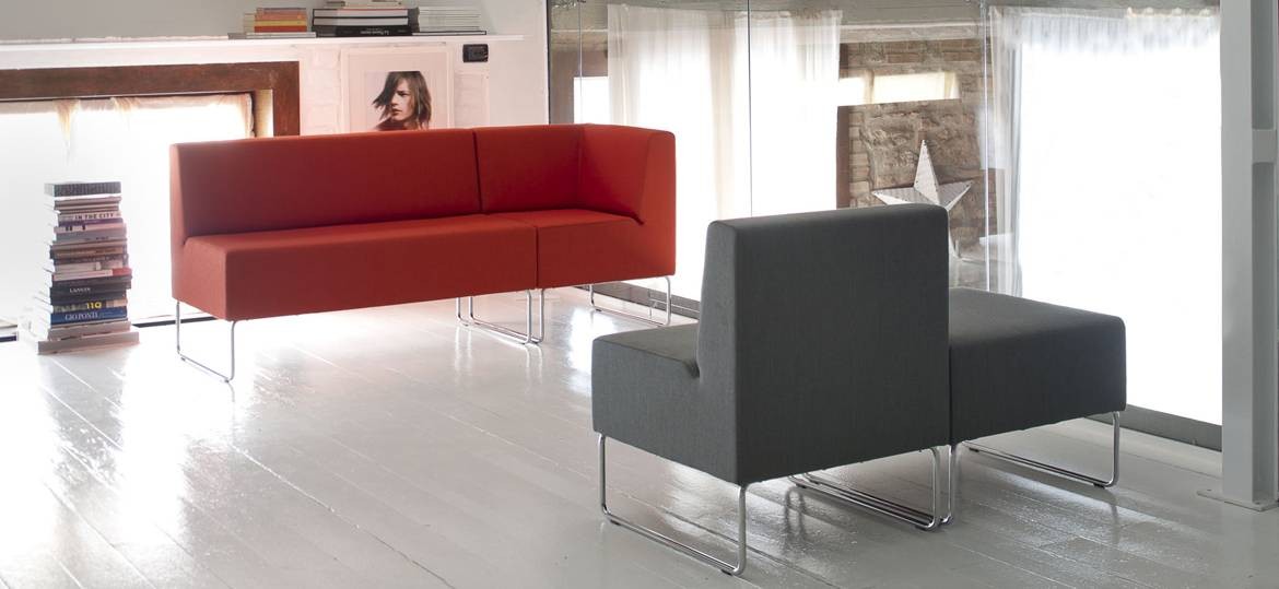 Pedrali Уличный диван Host lounge 790 от Pedrali — в интерьере