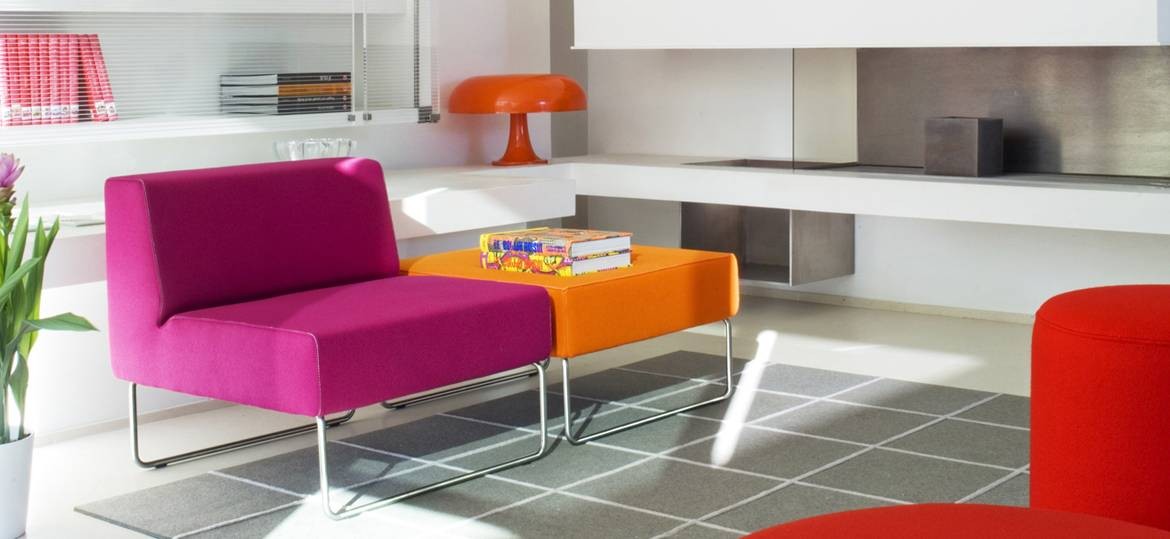 Pedrali Уличный диван Host lounge 790 от Pedrali — в интерьере