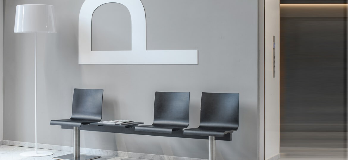 Pedrali Скамья Kuadra XL bench 2606 от Pedrali — в интерьере