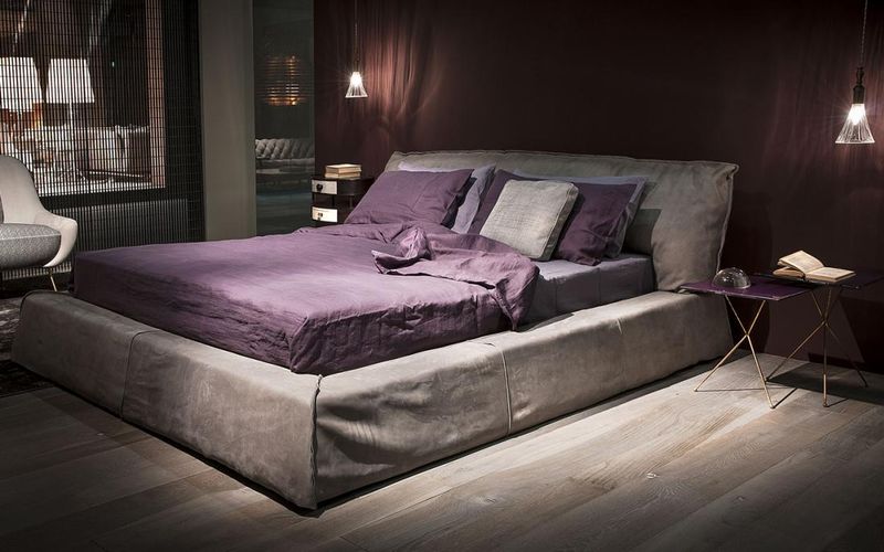 Baxter Кровать Paris 180 Bo.H kaki от Baxter — в интерьере