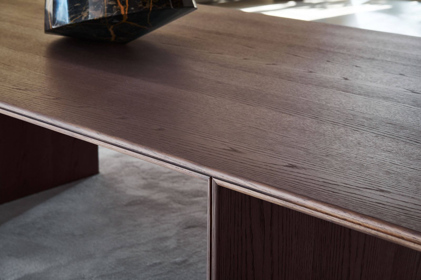 Molteni&C Стол Ava от Molteni & C — в интерьере