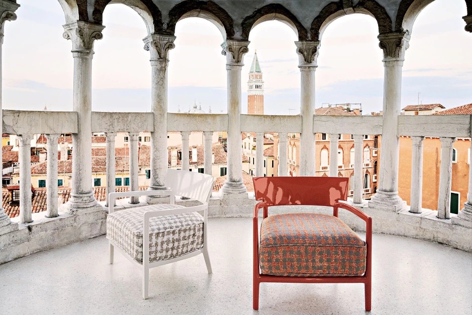Kartell Кресло Cara от Kartell — в интерьере