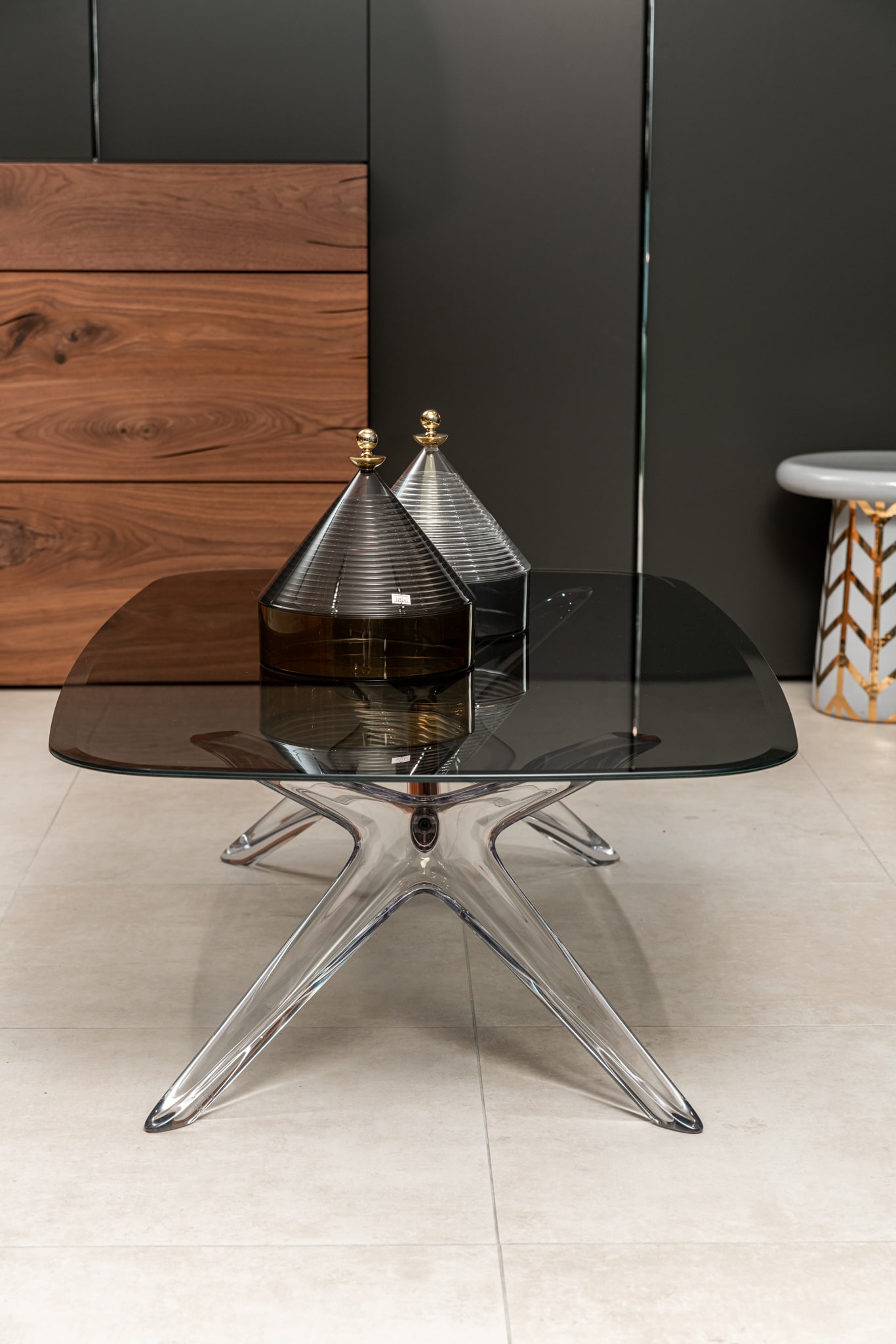 Kartell Журнальный столик Blast от Kartell — в интерьере