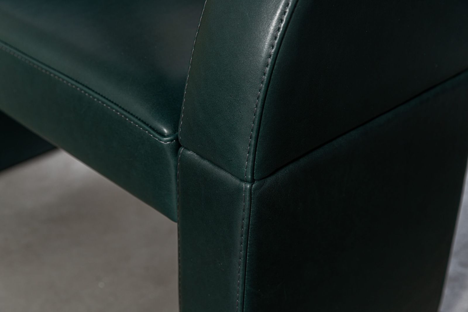 Baxter Кресло Lazy Bones green от Baxter — в интерьере
