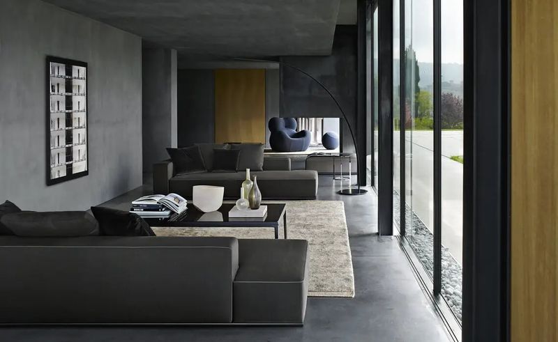 B&B Italia Журнальный столик Michel от B&B Italia — в интерьере
