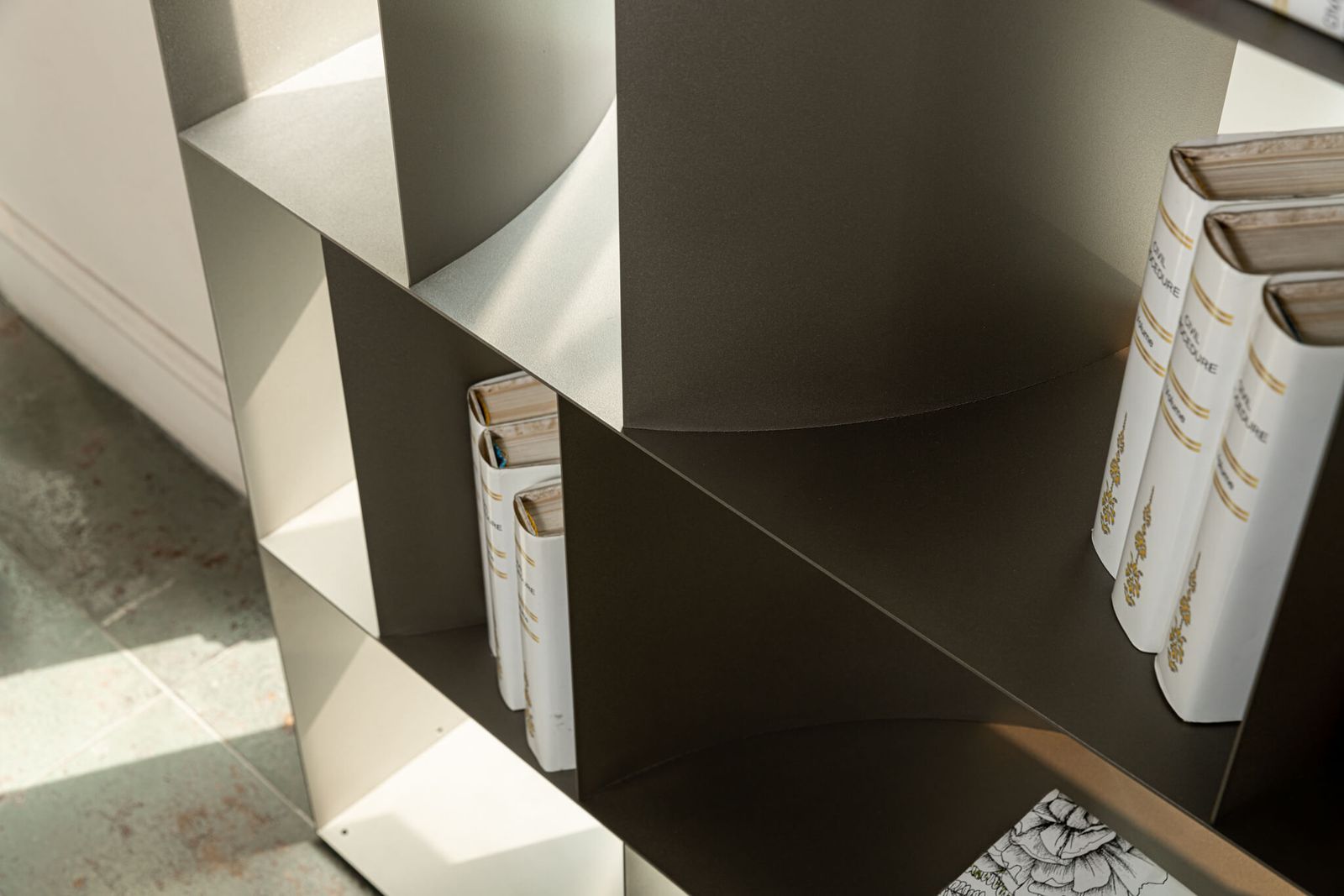 Cattelan Italia Стеллаж Nautilus от Cattelan Italia — в интерьере