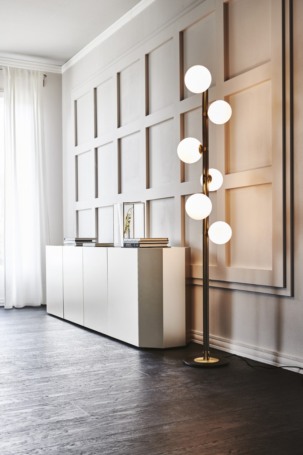 Cattelan Italia Торшер Planeta от Cattelan Italia — в интерьере
