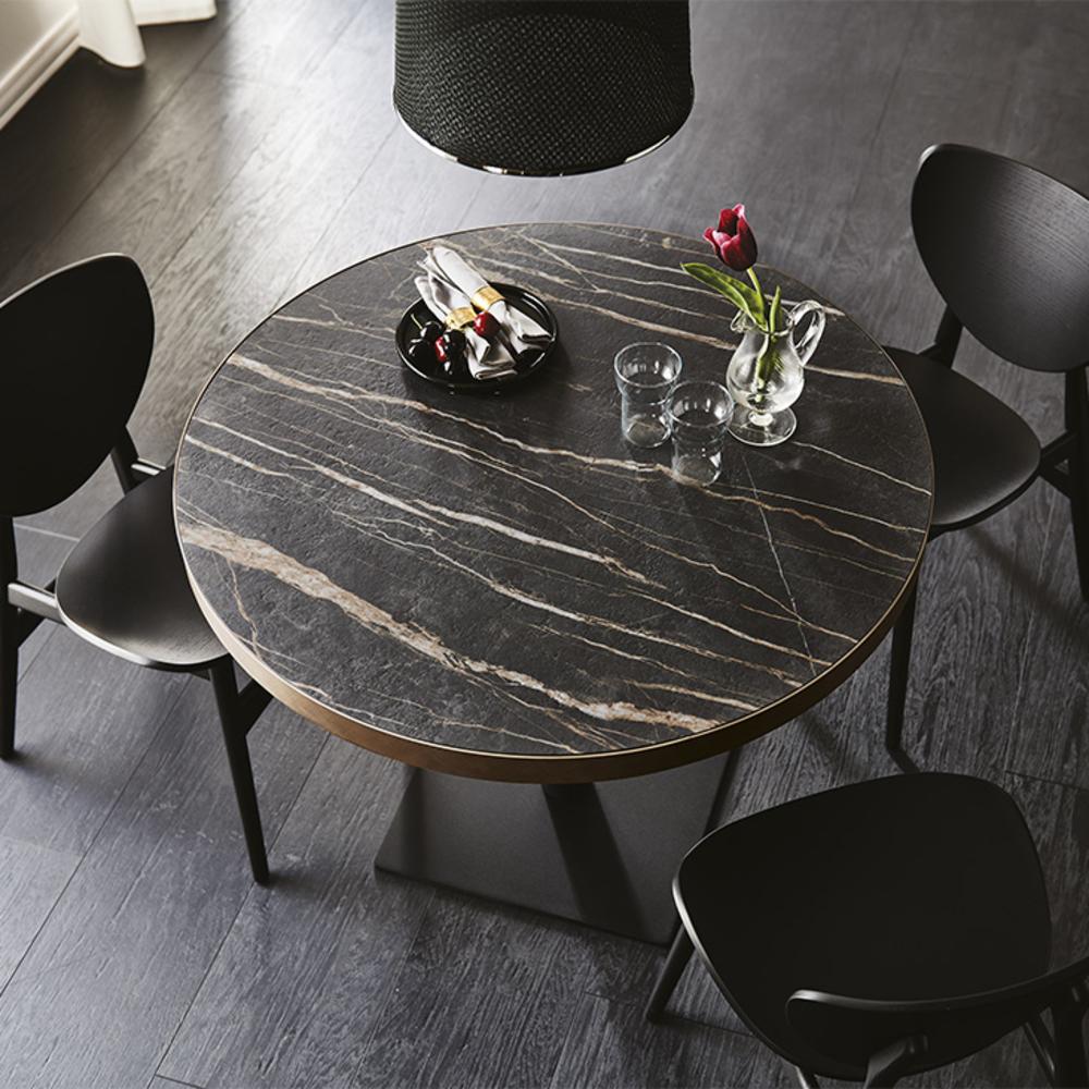 Cattelan Italia Стол Ribot от Cattelan Italia — в интерьере