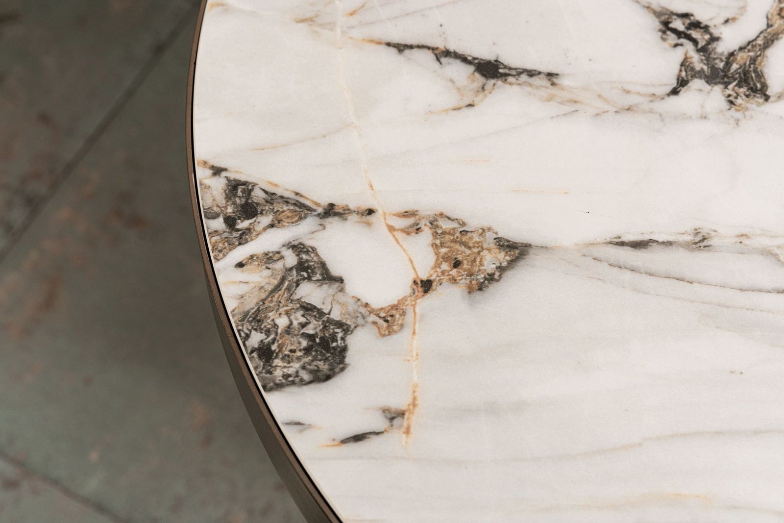 Cattelan Italia Стол SATURNO KERAMIK от Cattelan Italia — в интерьере