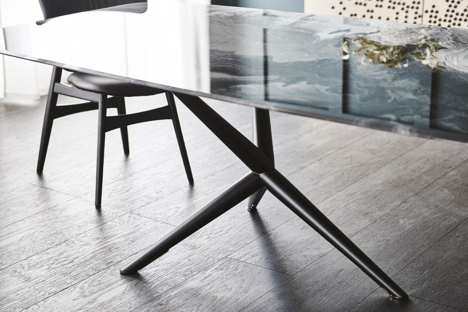 Cattelan Italia Стол Atlantis от Cattelan Italia — в интерьере