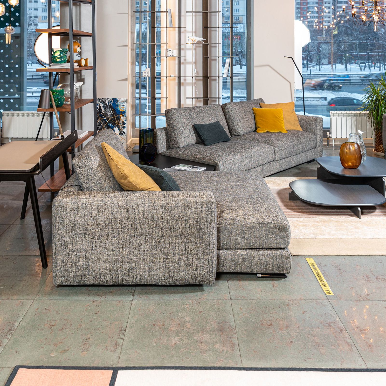 Flou Диван My Place со столиком от Flou — в интерьере