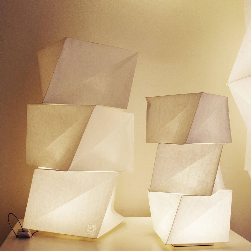 Artemide Настольная лампа Mogura от Artemide — в интерьере