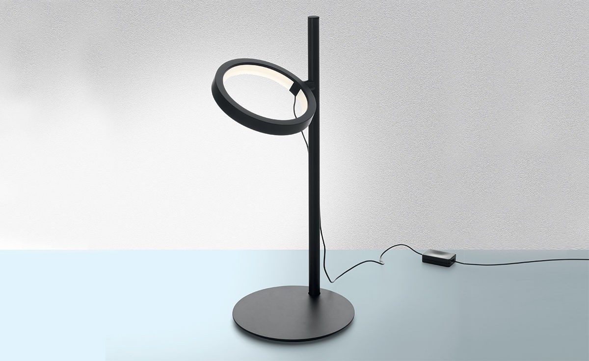 Artemide Настольная лампа Ipparco от Artemide — в интерьере