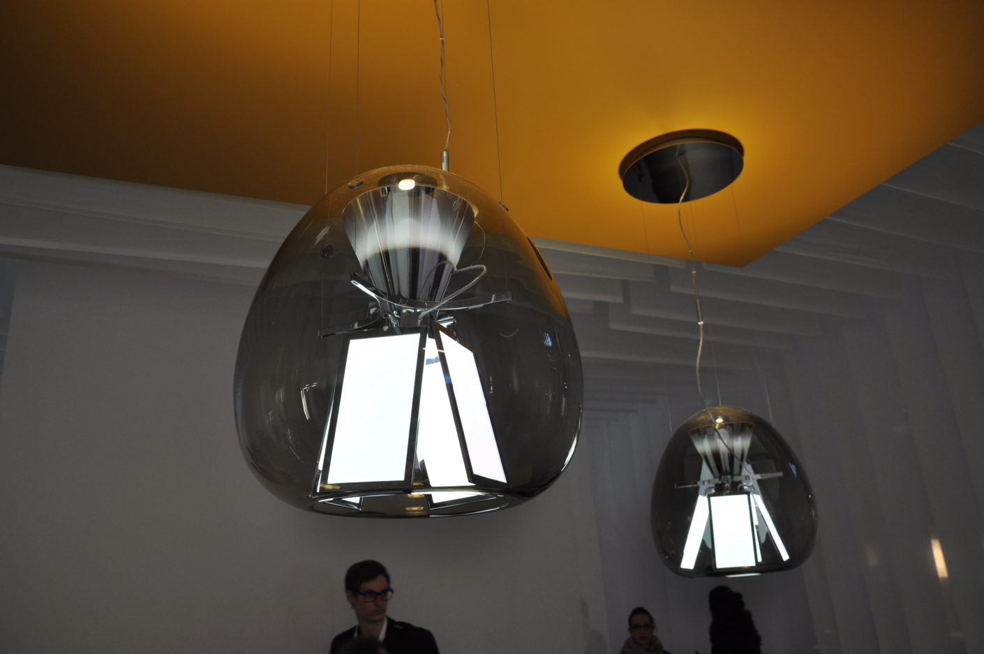 Artemide Подвесной светильник Harry H. от Artemide — в интерьере