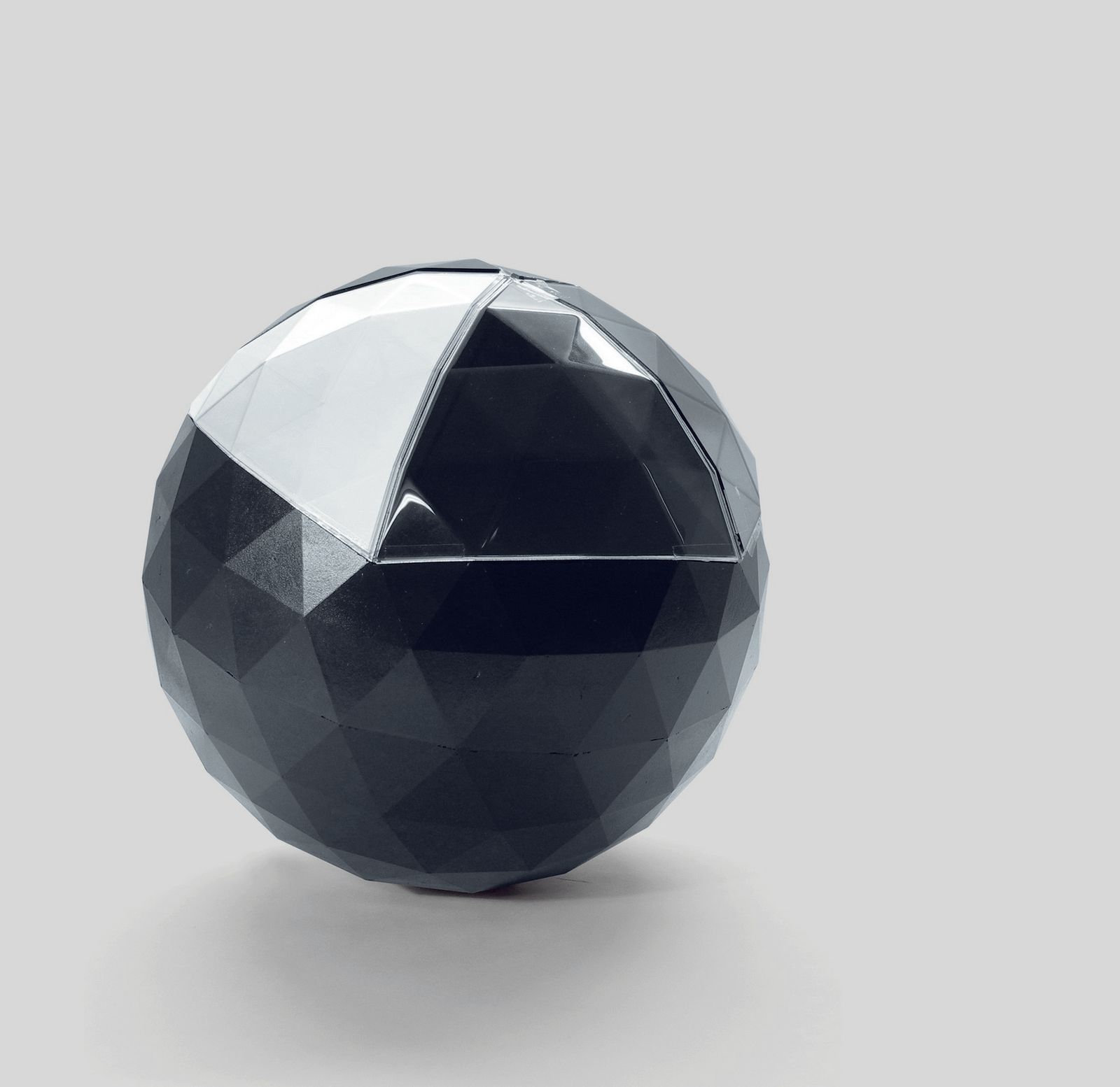 Artemide Настольная лампа Huara от Artemide — в интерьере