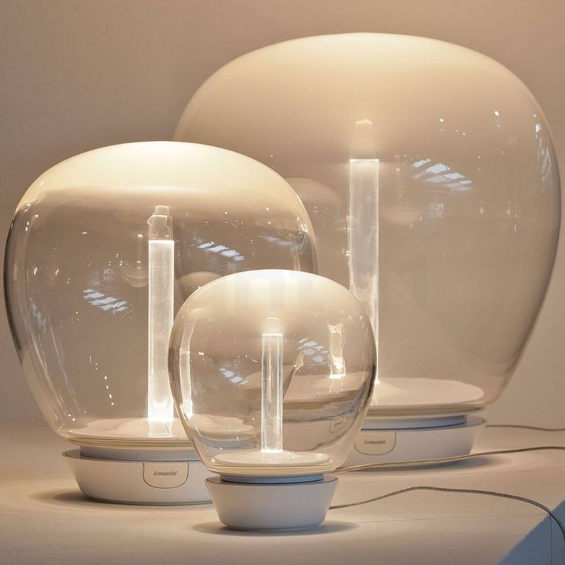 Artemide Настольная лампа Empatia от Artemide — в интерьере