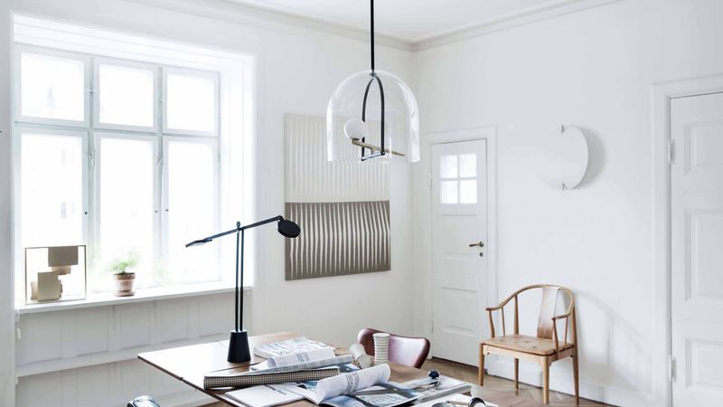 Artemide Настольная лампа Equilibrist от Artemide — в интерьере