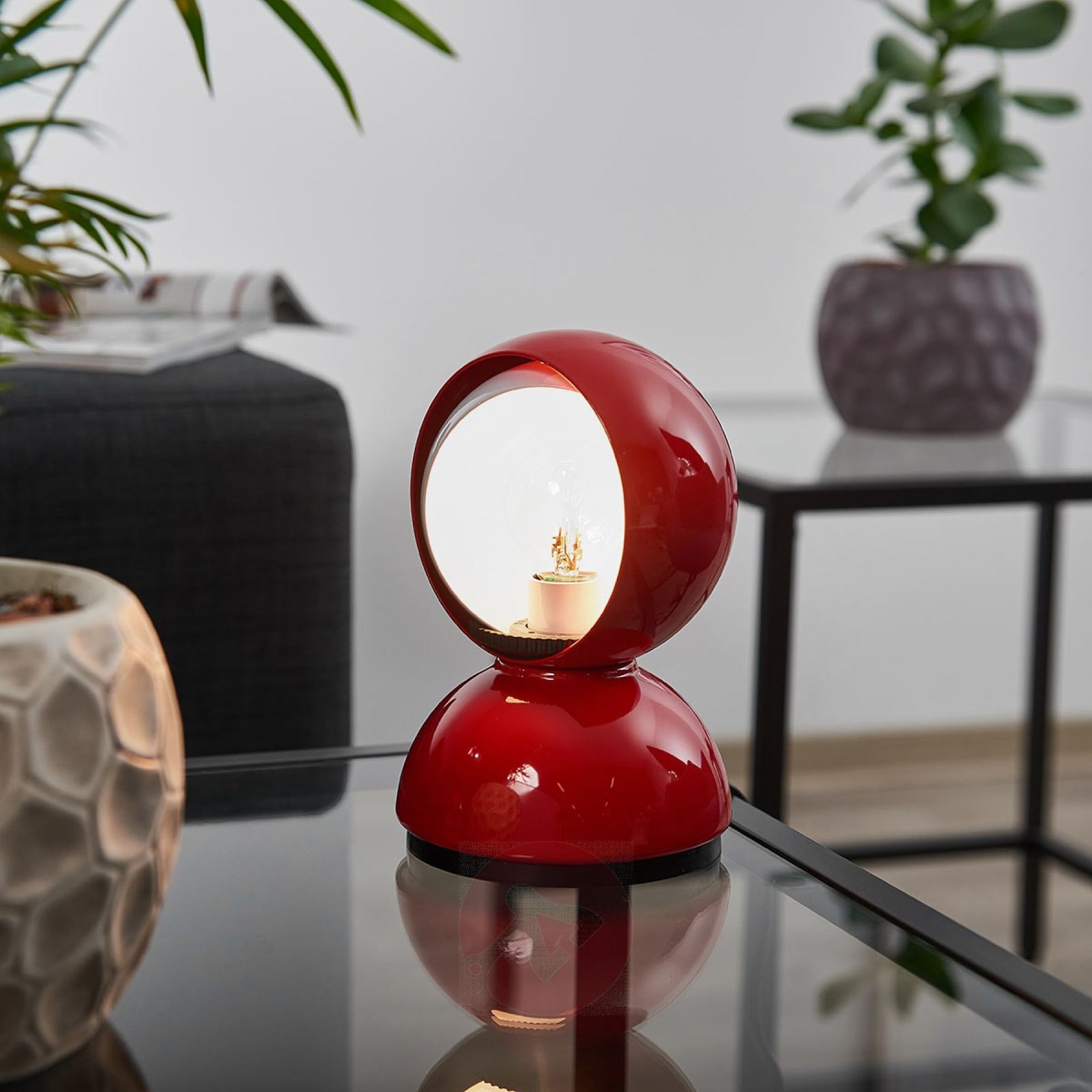 Artemide Настольная лампа Eclisse Yellow от Artemide — в интерьере