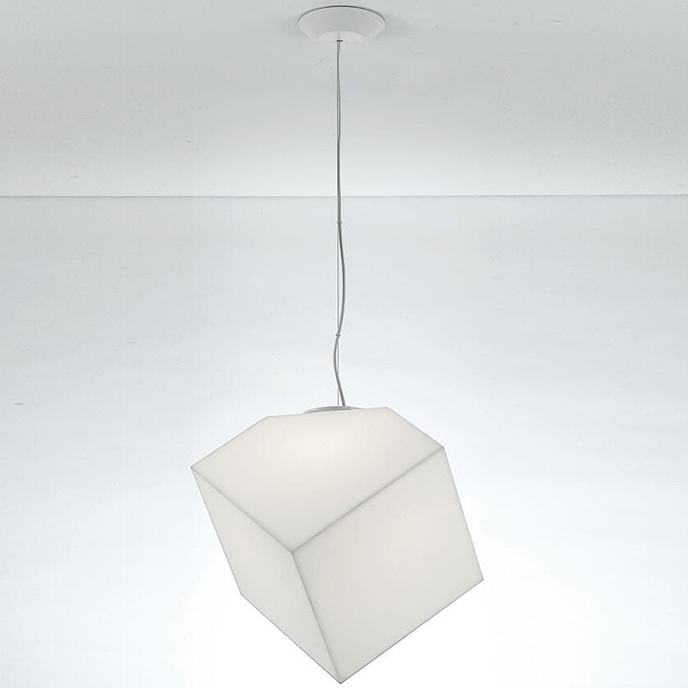 Artemide Подвесной светильник Edge от Artemide — в интерьере